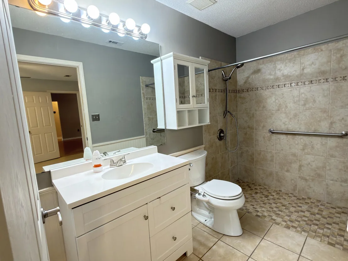 Photo of 216 Brookmeade Drive