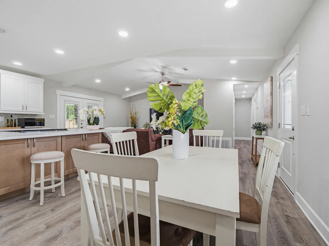 Photo of 5500 Monterrey Road