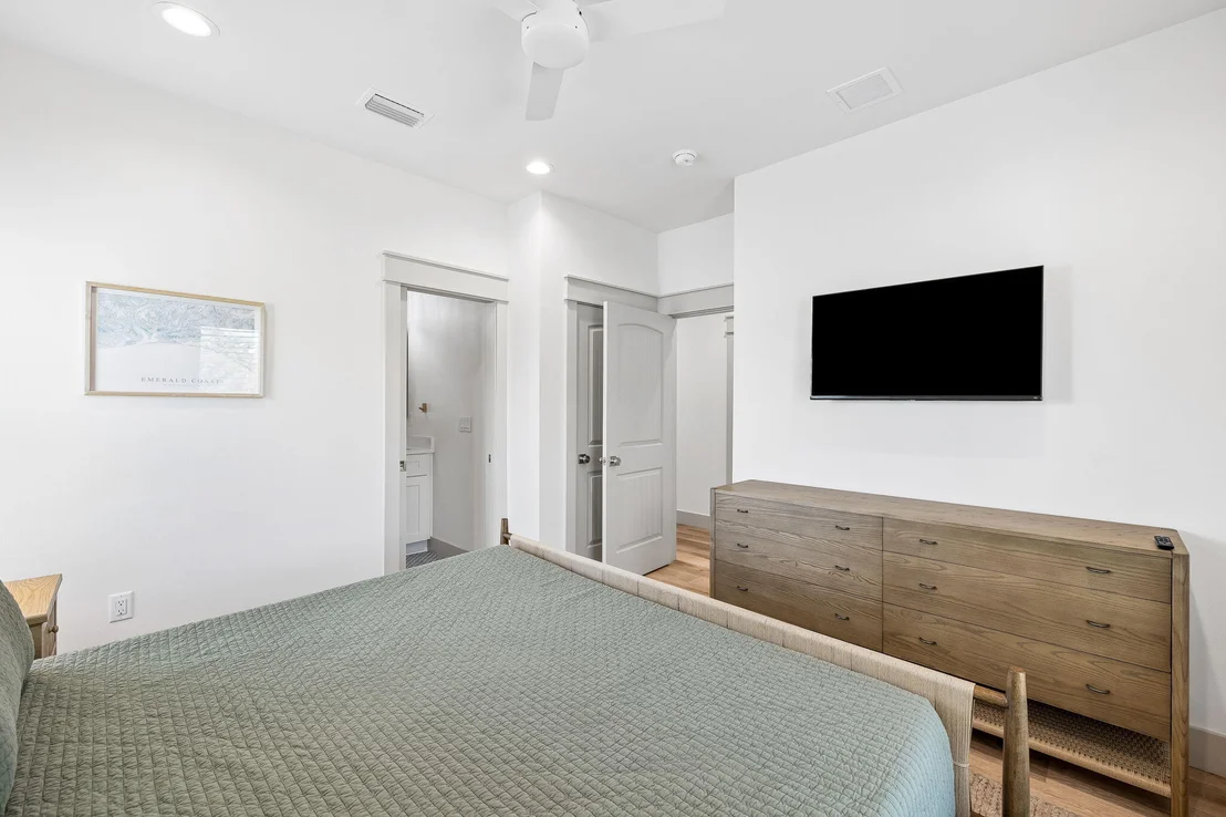 Photo of 86 Sunfish Street