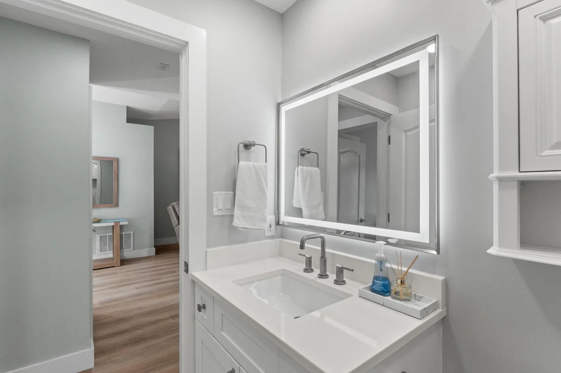 Photo of 70 Hibiscus Lane