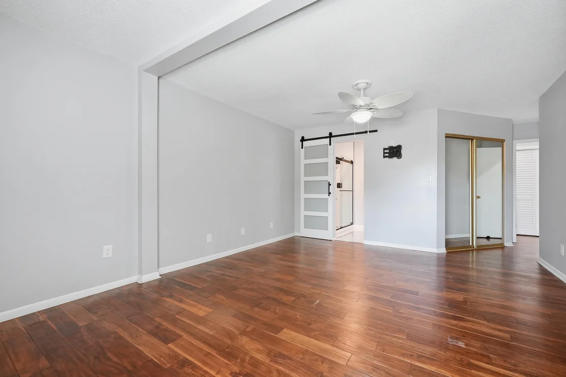 Photo of 368 Evergreen Circle