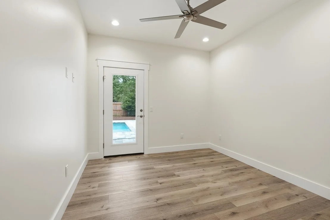 Photo of 465 Seacrest Drive