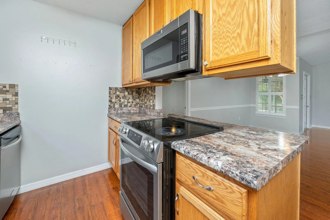 Photo of 10 Flora Cove