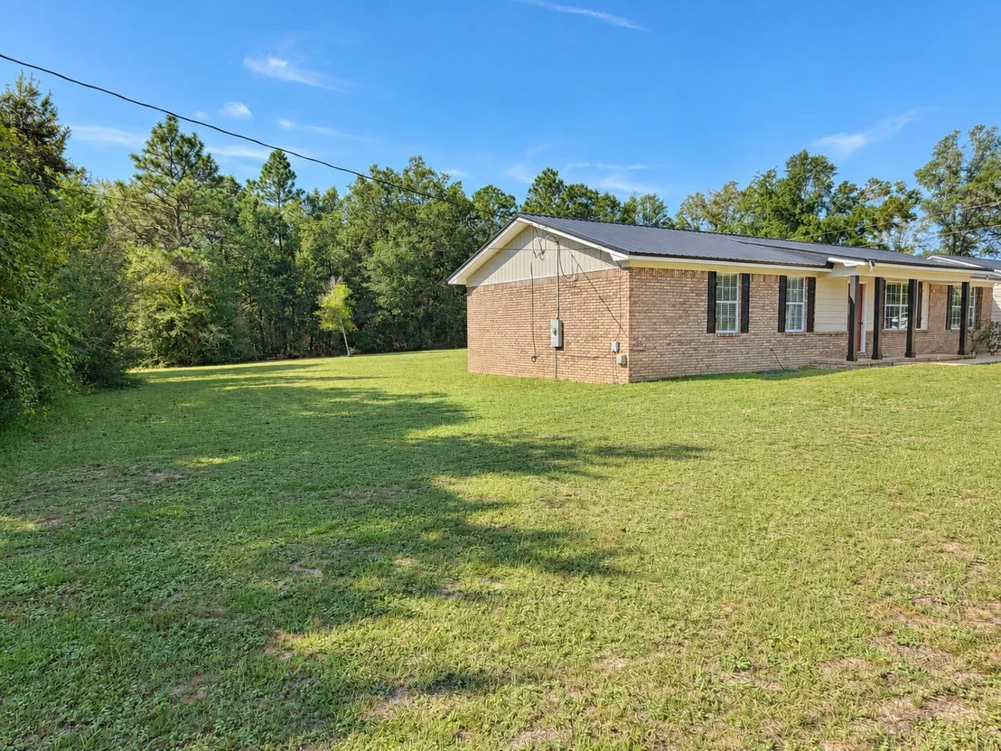 Photo of 3162 James Kennedy Road