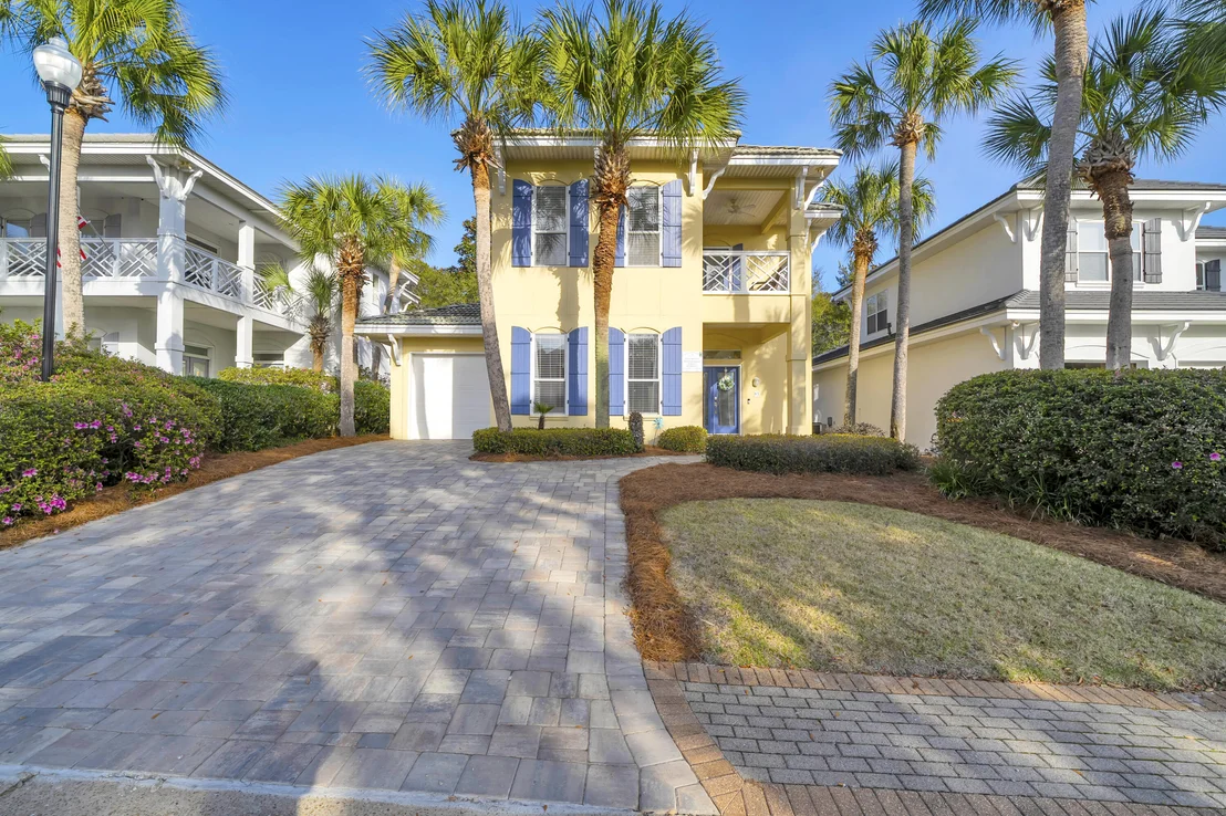Photo of 93 Cayman Cove