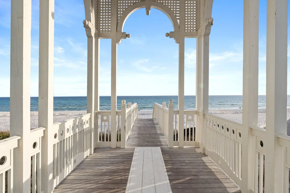 Photo of 323 Beachside Drive