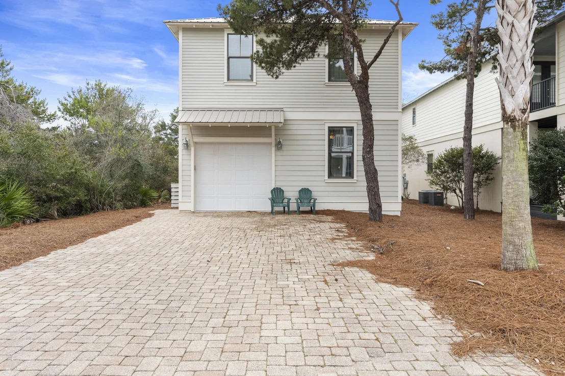 Photo of 396 Beach Bike Way