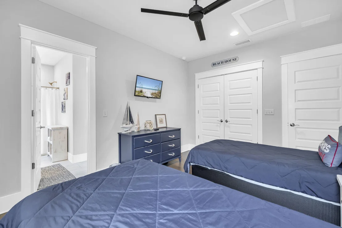 Photo of 283 Lakeland Drive