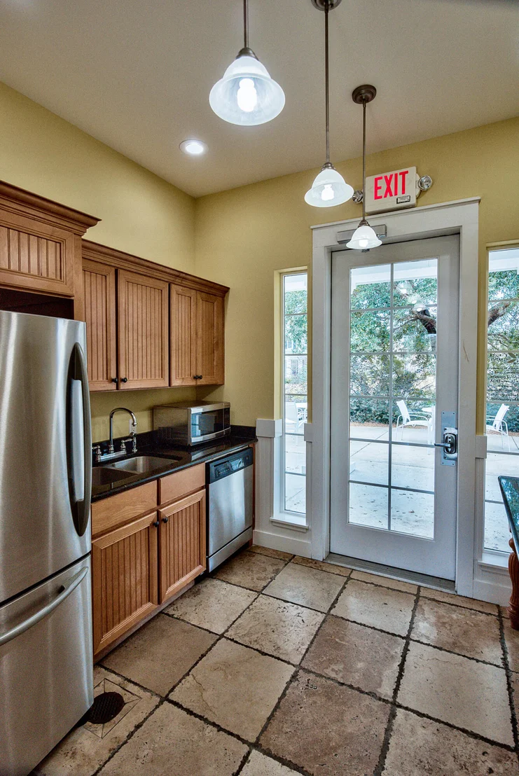 Photo of 1283 Laurel Way