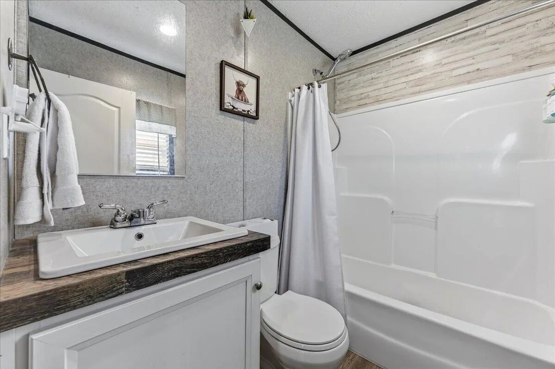 Photo of 4669 Thoroughbred Drive