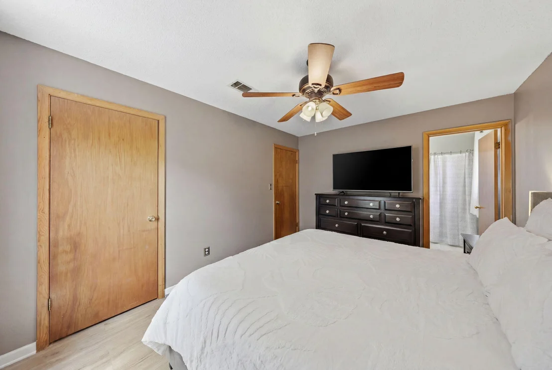 Photo of 532 Springtime Avenue