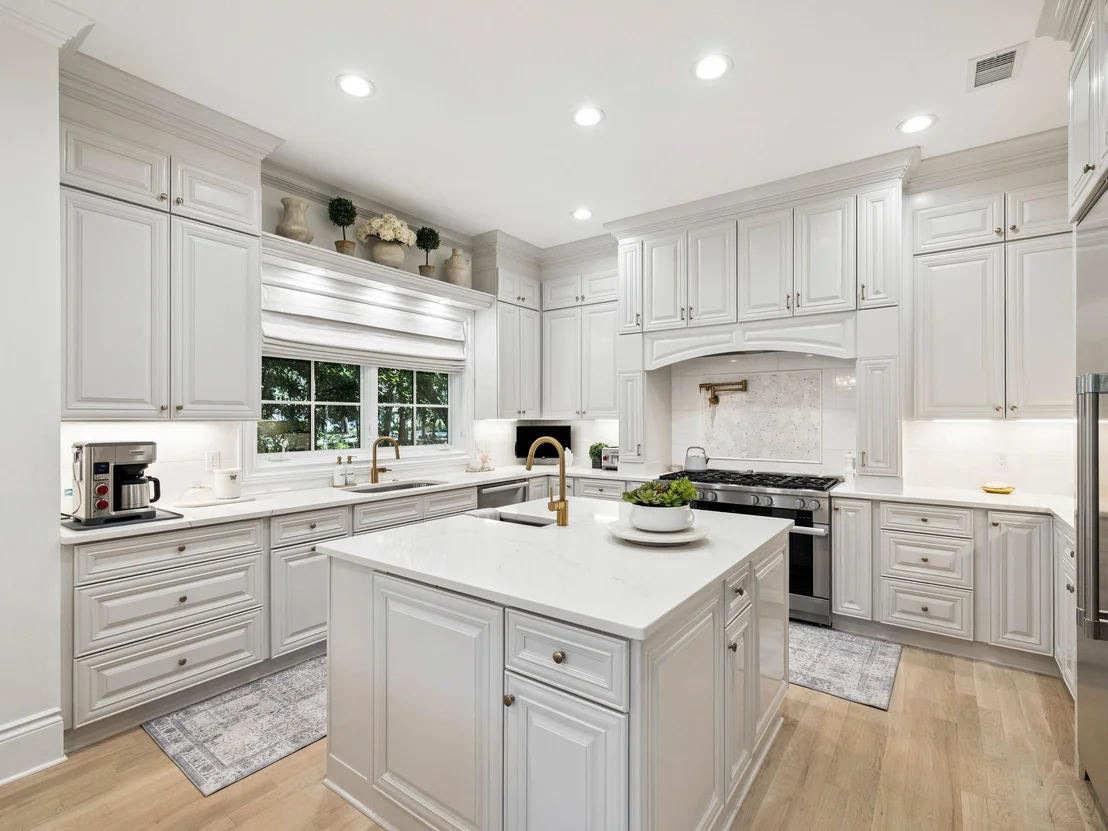Photo of 3212 Bay Estates Circle
