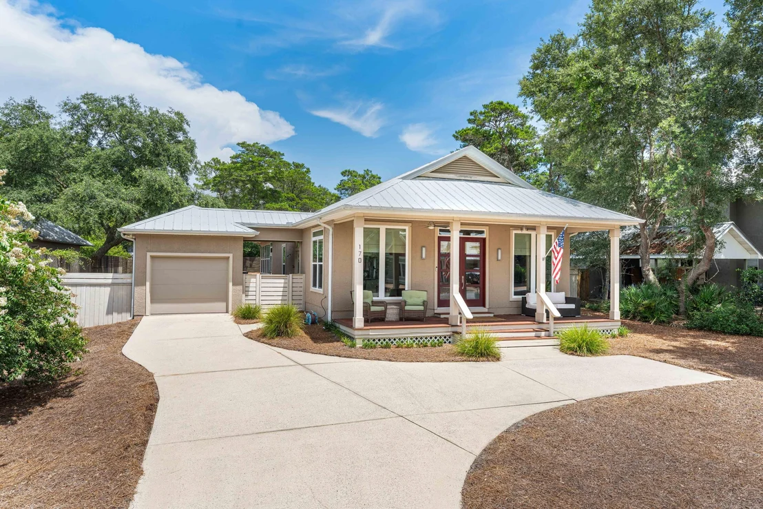 Photo of 170 Seabreeze Boulevard