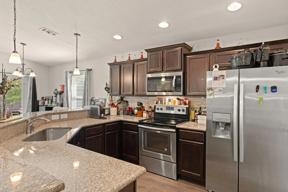 Photo of 124 Lillian Way