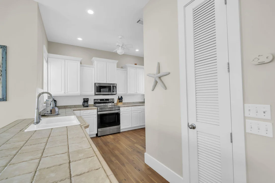 Photo of 64 Lands End Drive