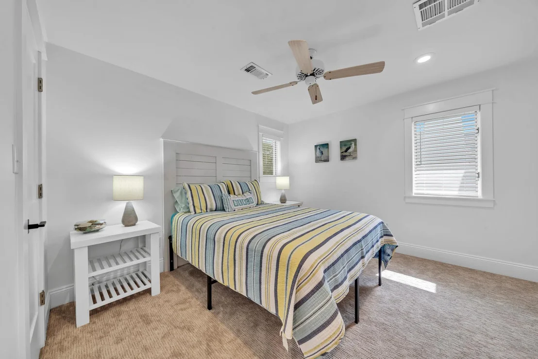 Photo of 458 Parish Boulevard
