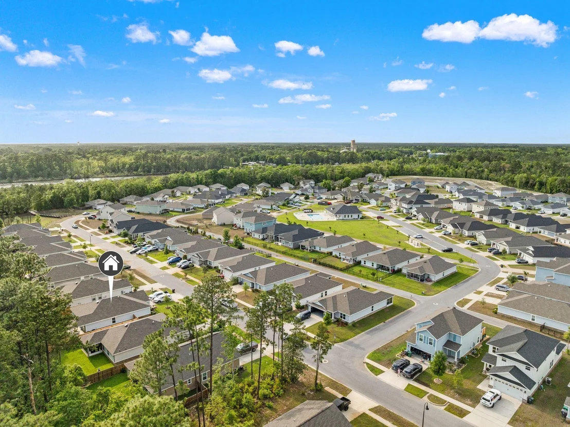 Photo of 740 Riverwalk Circle