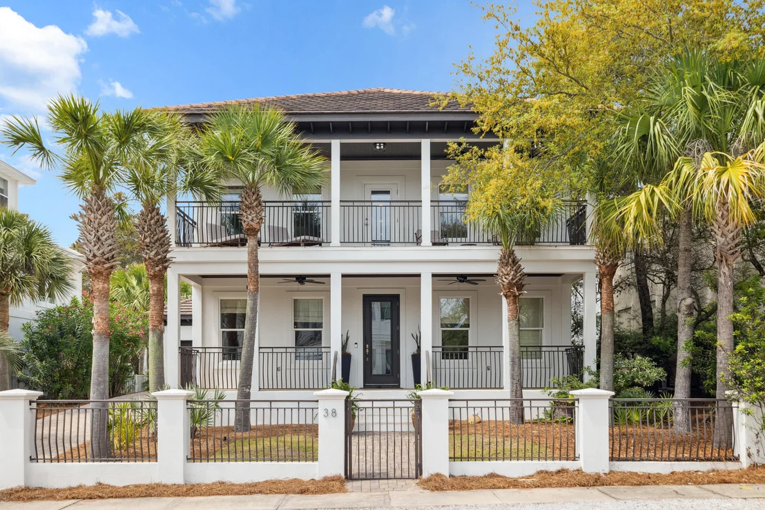 Photo of 38 White Cliffs Boulevard