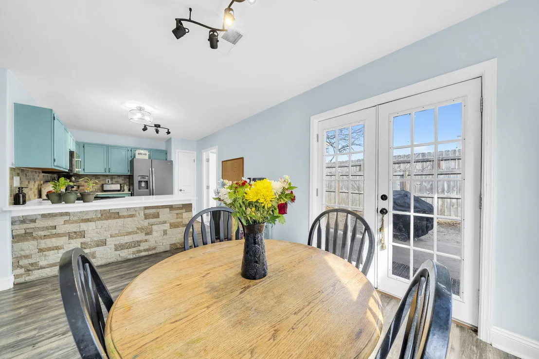 Photo of 1059 Windmill Drive