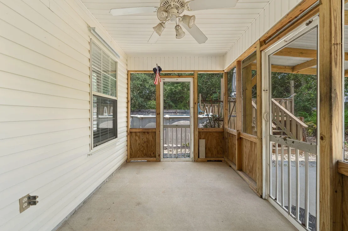 Photo of 8111 Fourth Street