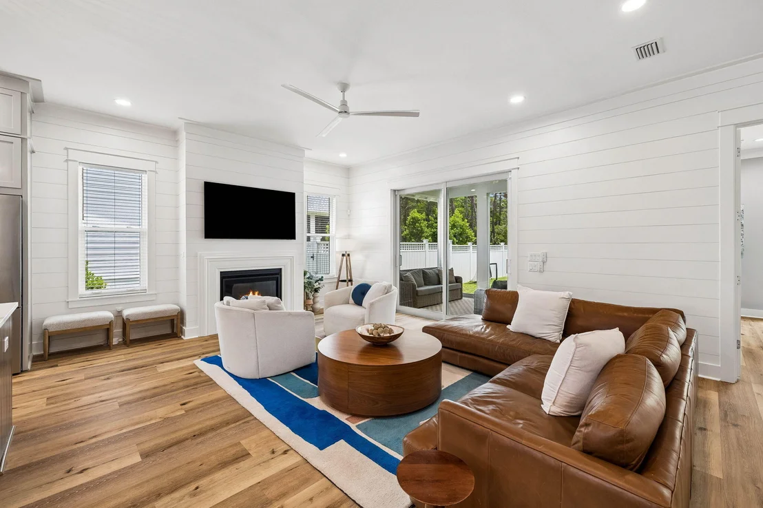 Photo of 123 E Pollard Cove
