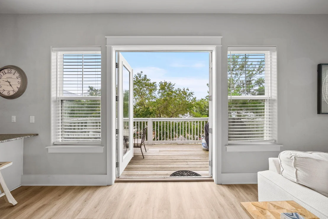 Photo of 251 Gulfview Circle