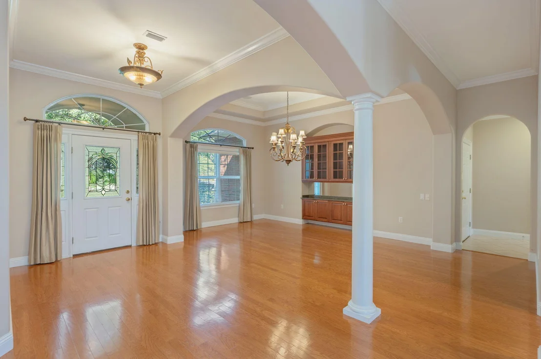 Photo of 5833 Hunting Meadows Drive