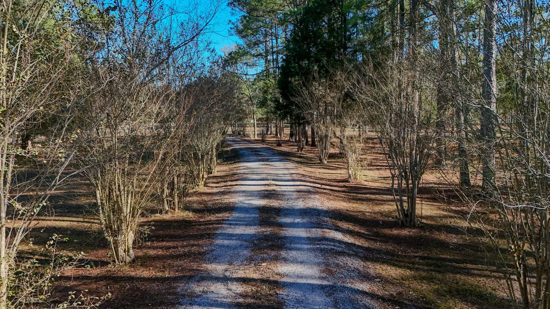 Photo of 1981 Parrish Rd Road