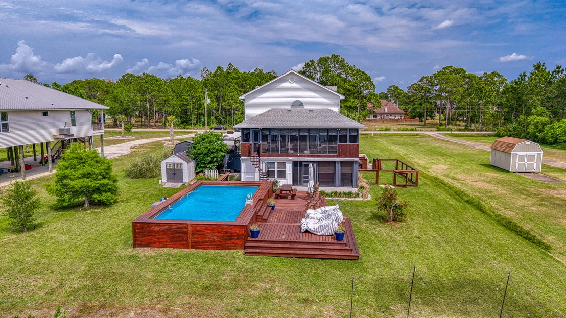 Photo of 1089 Pearson Road