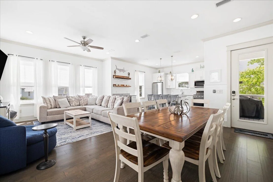 Photo of 275 Gulfview Circle