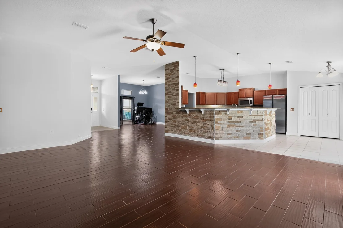 Photo of 6280 Equine Drive