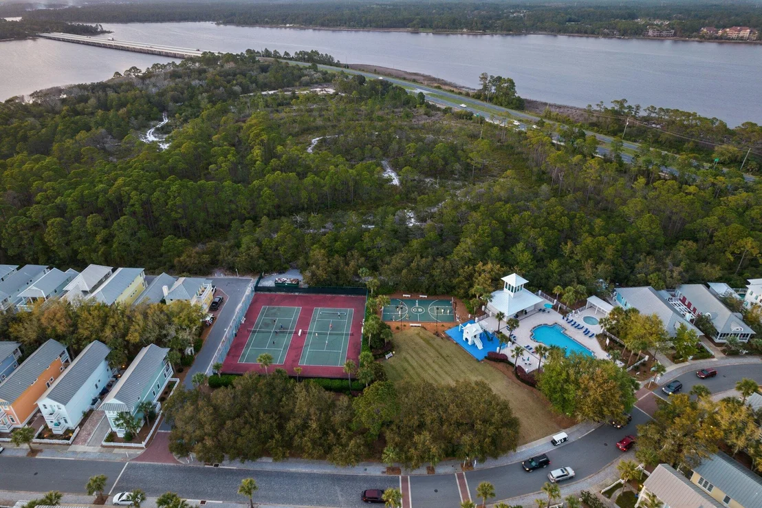 Photo of 323 Beachside Drive