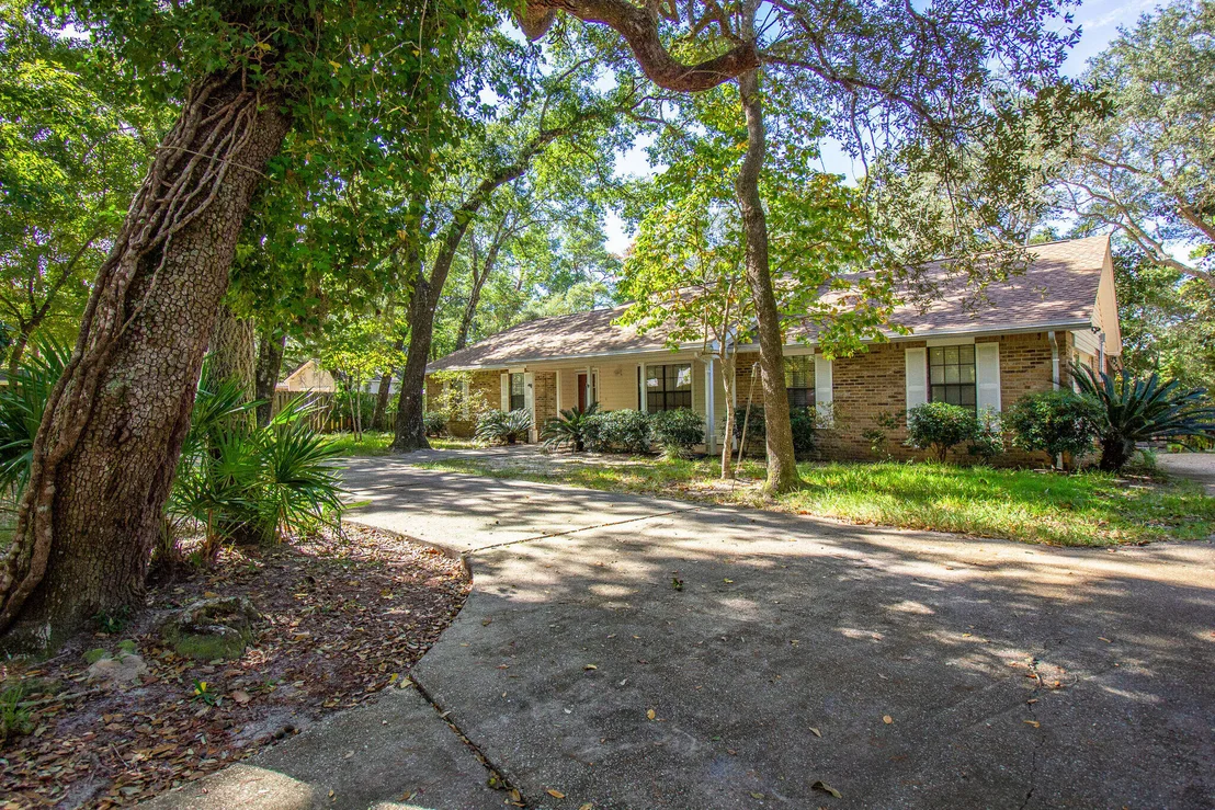 Photo of 632 Brookhaven Way