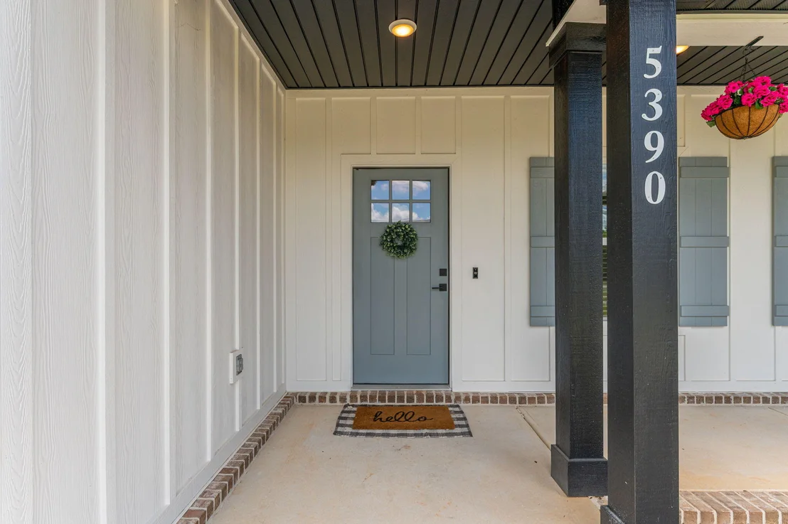 Photo of 5390 Aidan Street