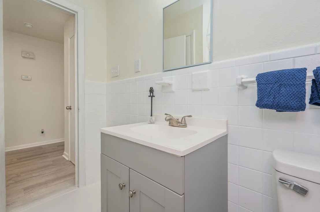 Photo of 431 Andrew Drive