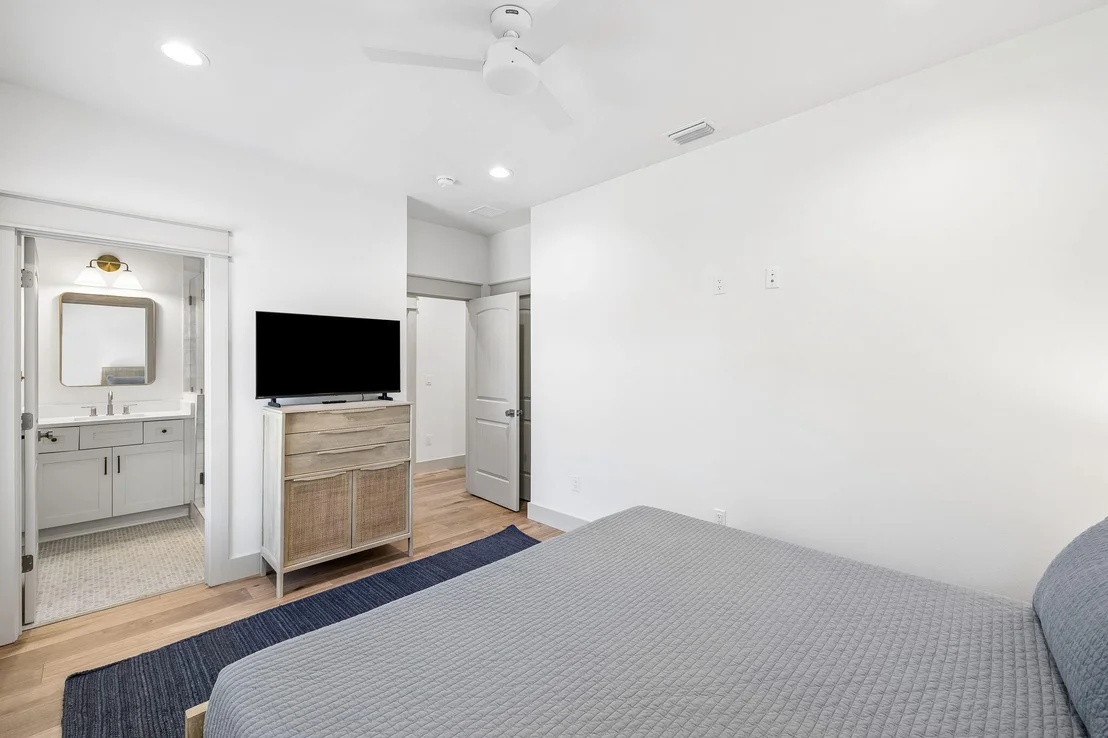 Photo of 86 Sunfish Street