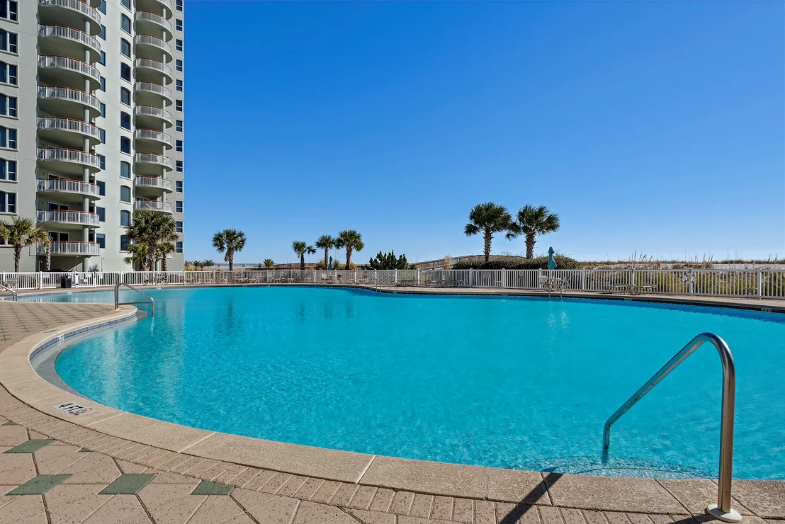 Photo of Unit W15E at 8501 Gulf Boulevard