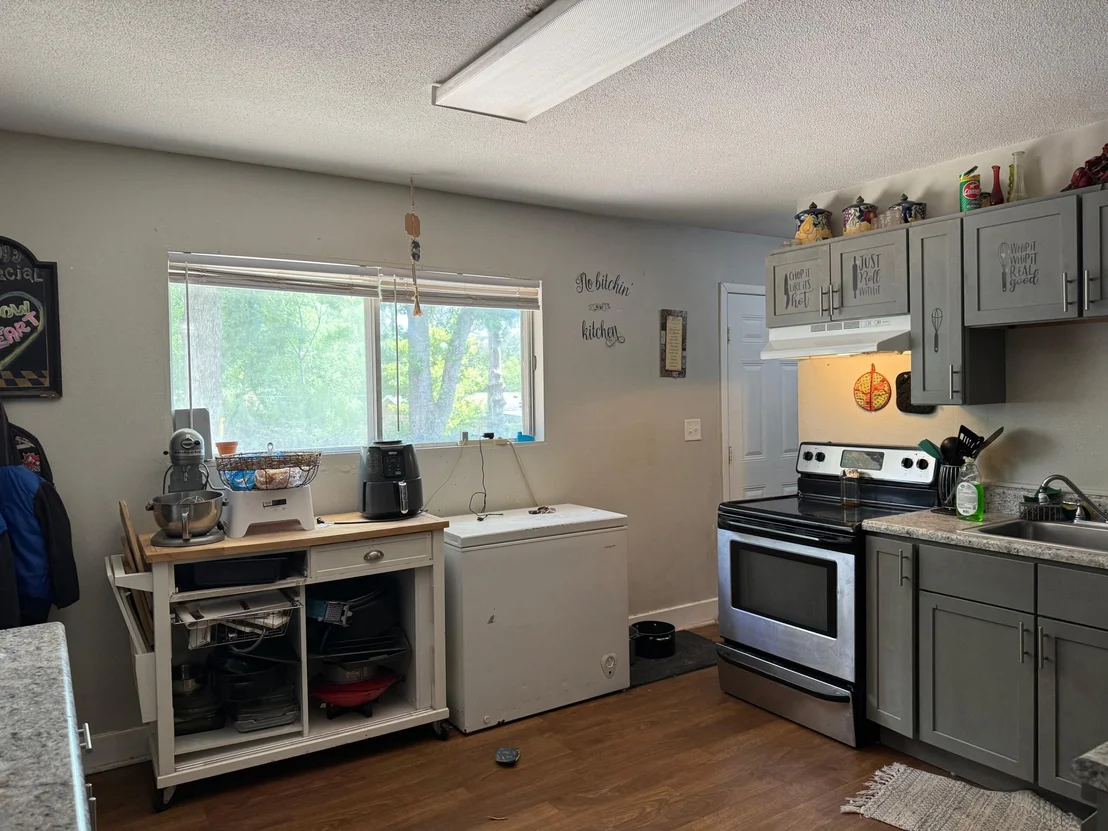 Photo of 508 Forrest Court
