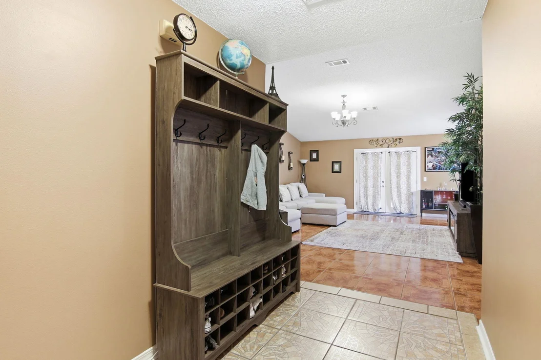 Photo of 466 Jillian Drive