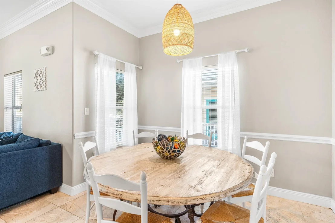 Photo of 4430 Ocean View Drive