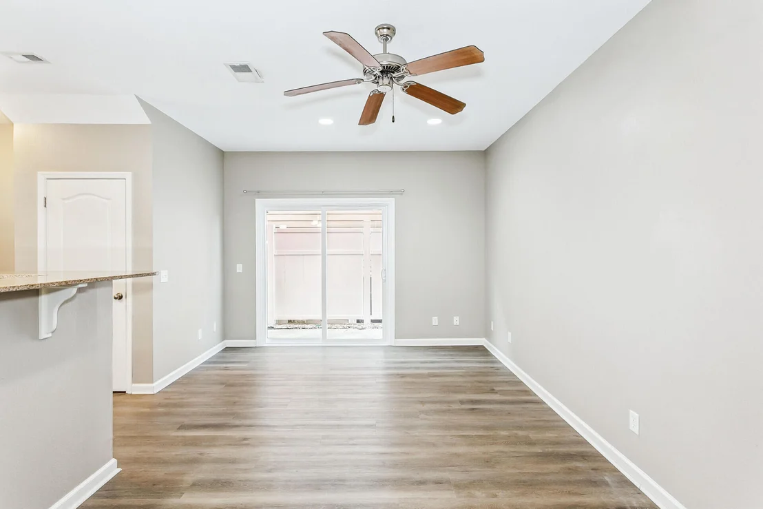 Photo of 813 Arbor Lake Drive