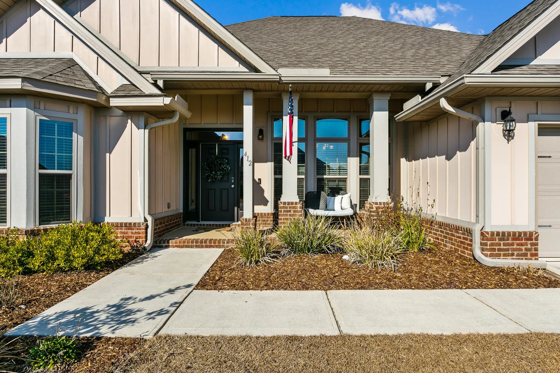 Photo of 412 Chickadee Street