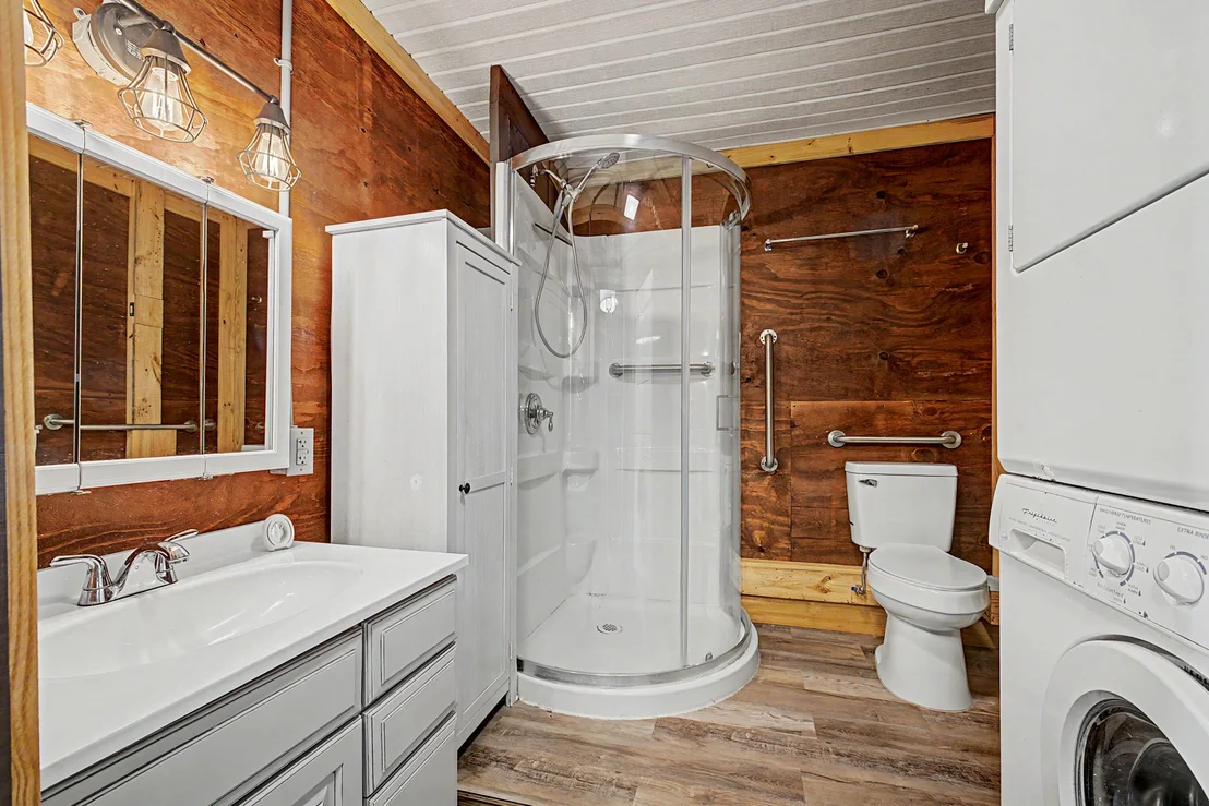 Photo of 1089 Pearson Road