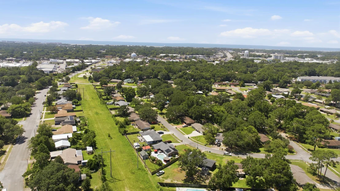 Photo of 325 Echo Circle