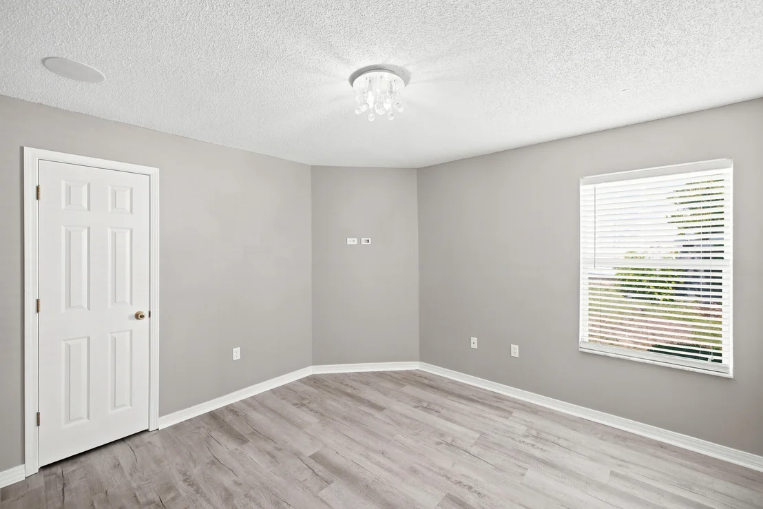 Photo of 127 Nivana Drive