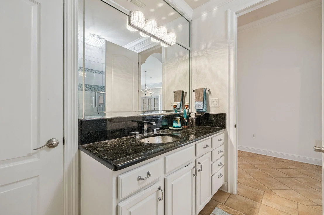 Photo of 4732 Papaya Park