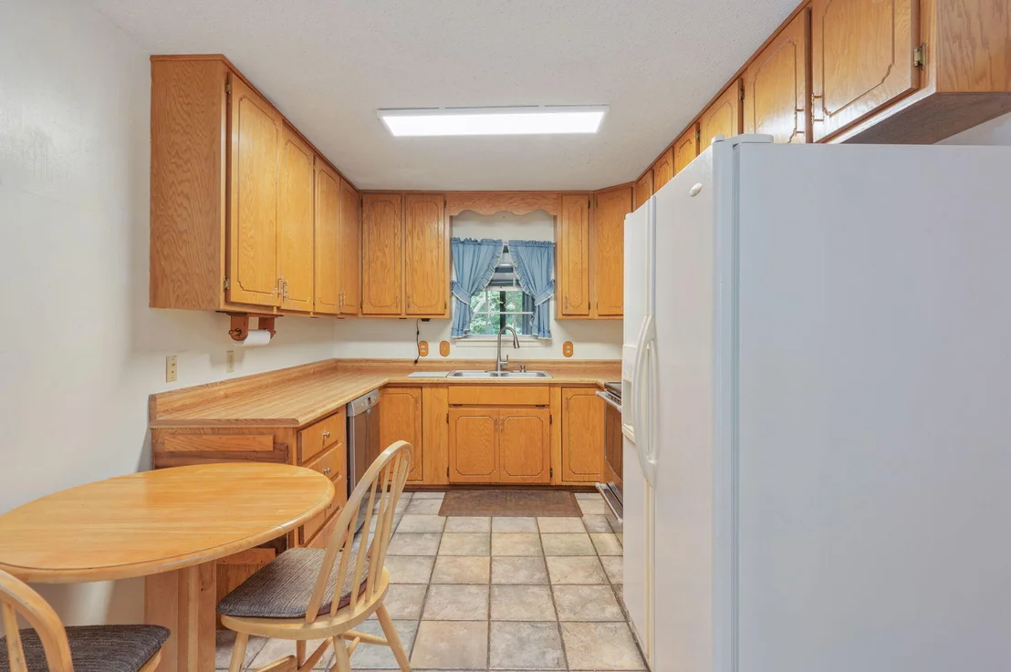 Photo of 17 8th Avenue
