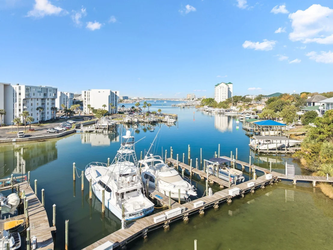 Photo of 754 Harbor Boulevard
