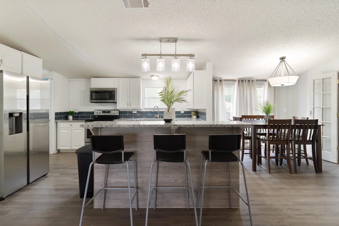 Photo of 1032 Whitehead Drive