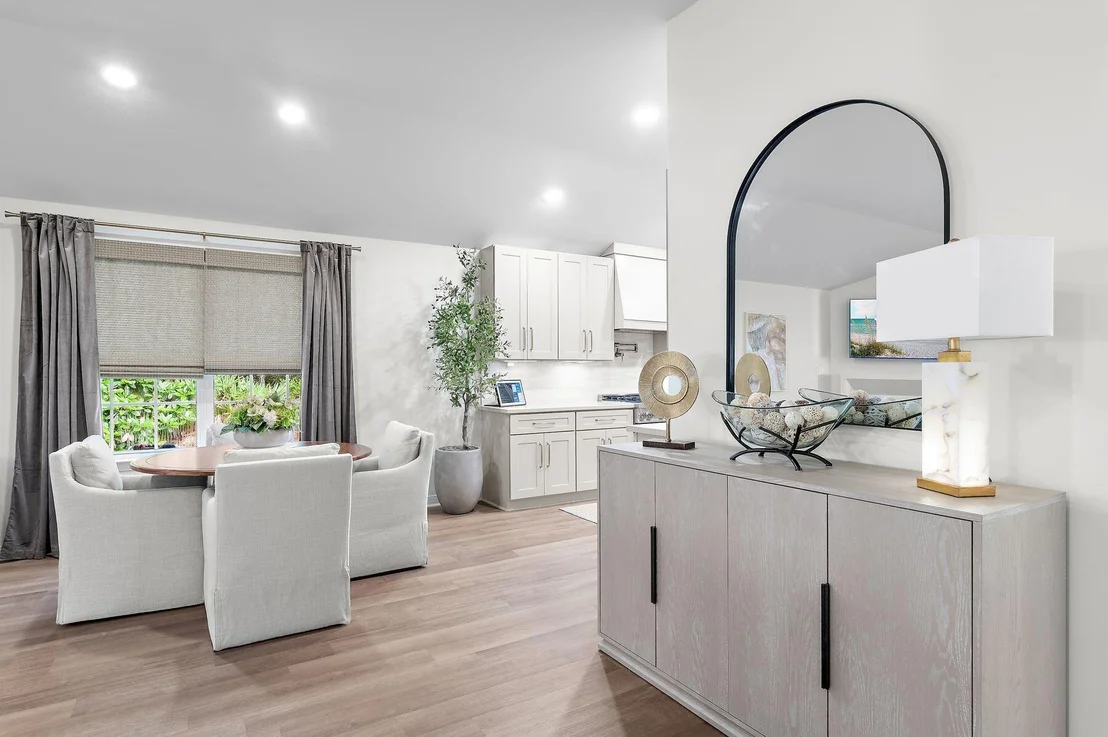 Photo of 284 Bay Tree Drive